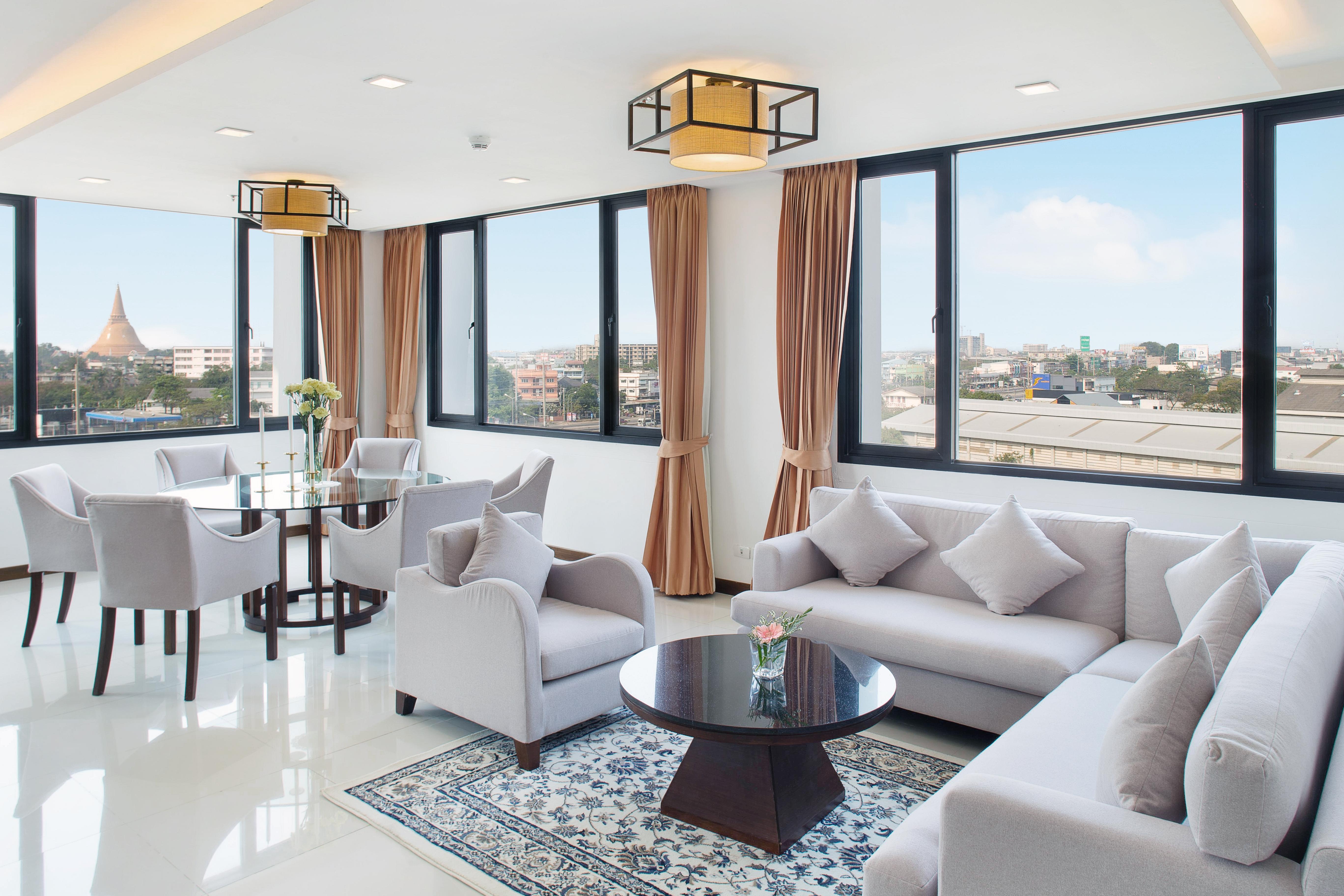 Mida Grande Hotel Dhavaravati Nakhon Pathom - Sha Plus Екстер'єр фото