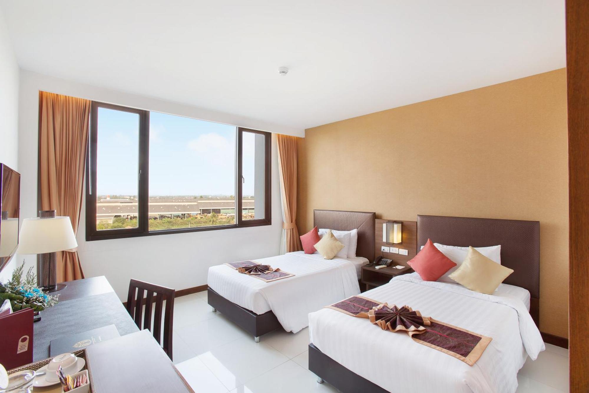 Mida Grande Hotel Dhavaravati Nakhon Pathom - Sha Plus Екстер'єр фото
